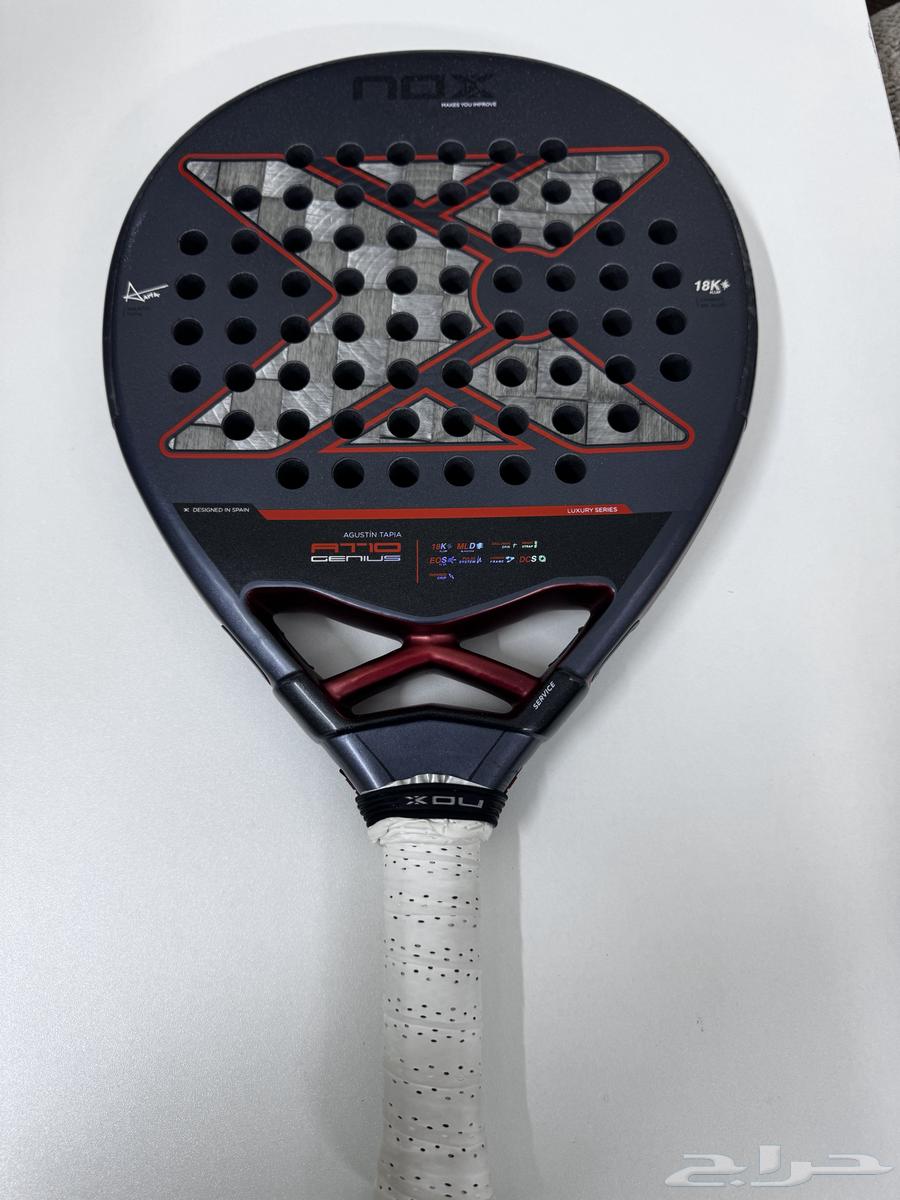 مضرب بادل nox At10 18k مستعمل شهرين فقط لايوجد به اي عيب64607619342466110