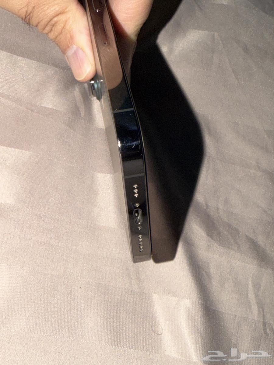 ايفون 13 برو 256 قيقا نظيف جدا64615213722754114