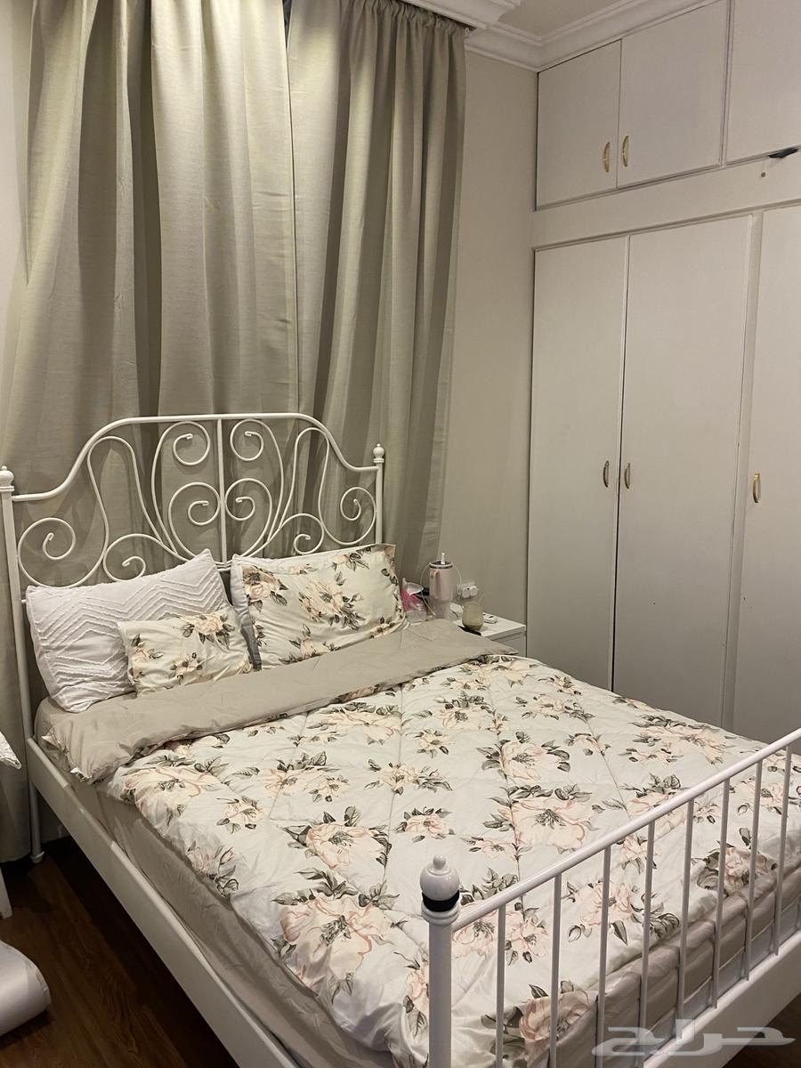 سرير ايكيا نفر ونص 200في160 مستعمل جديد ونظيف 1000 ري64612115116035111