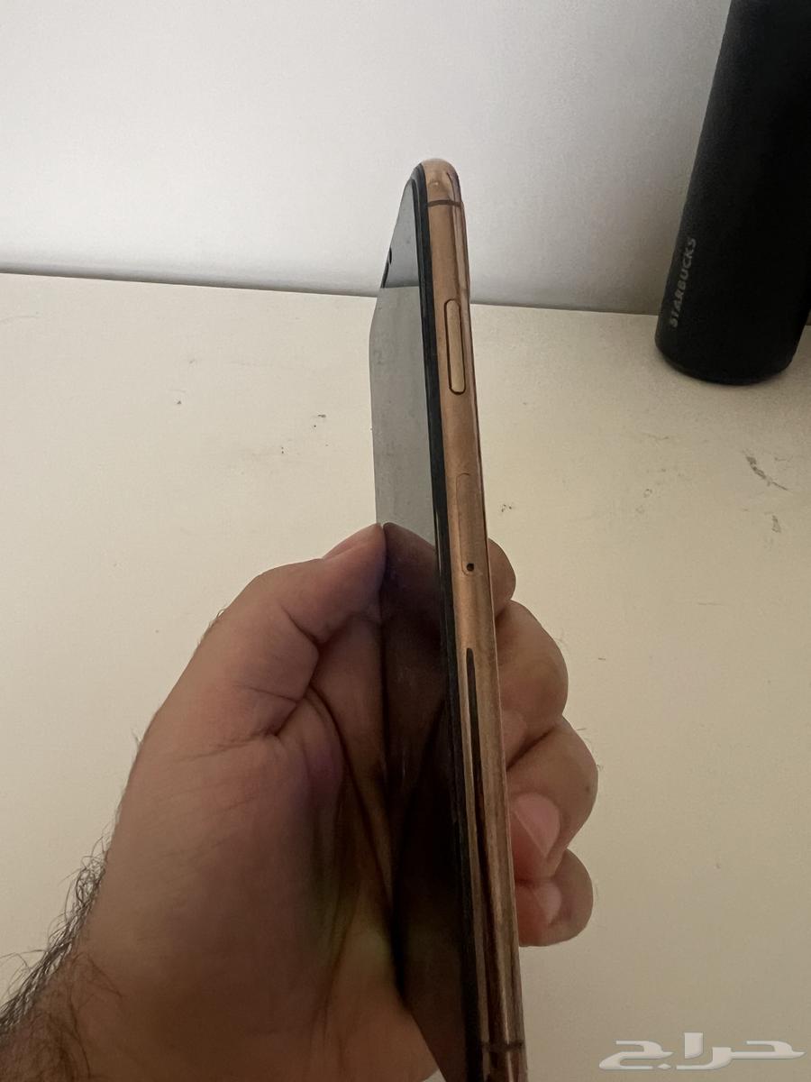 جوال ايفون للبيع64609373861122113