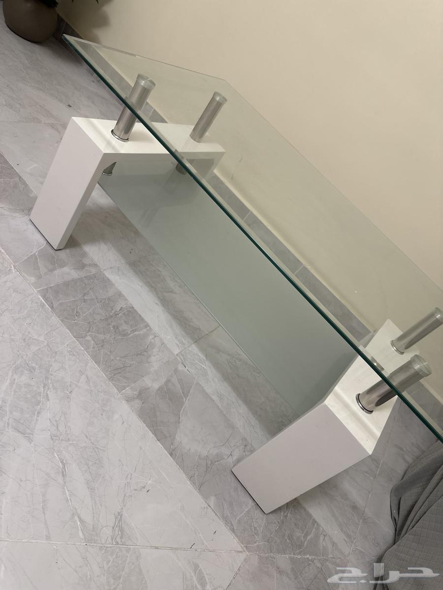 طاوله زجاج بيضاء للبيع64610992205186111