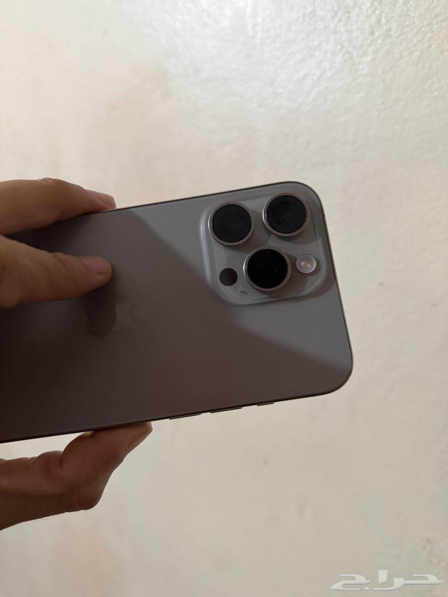 ايفون 15 برو ماكس نضيف64606985377281112