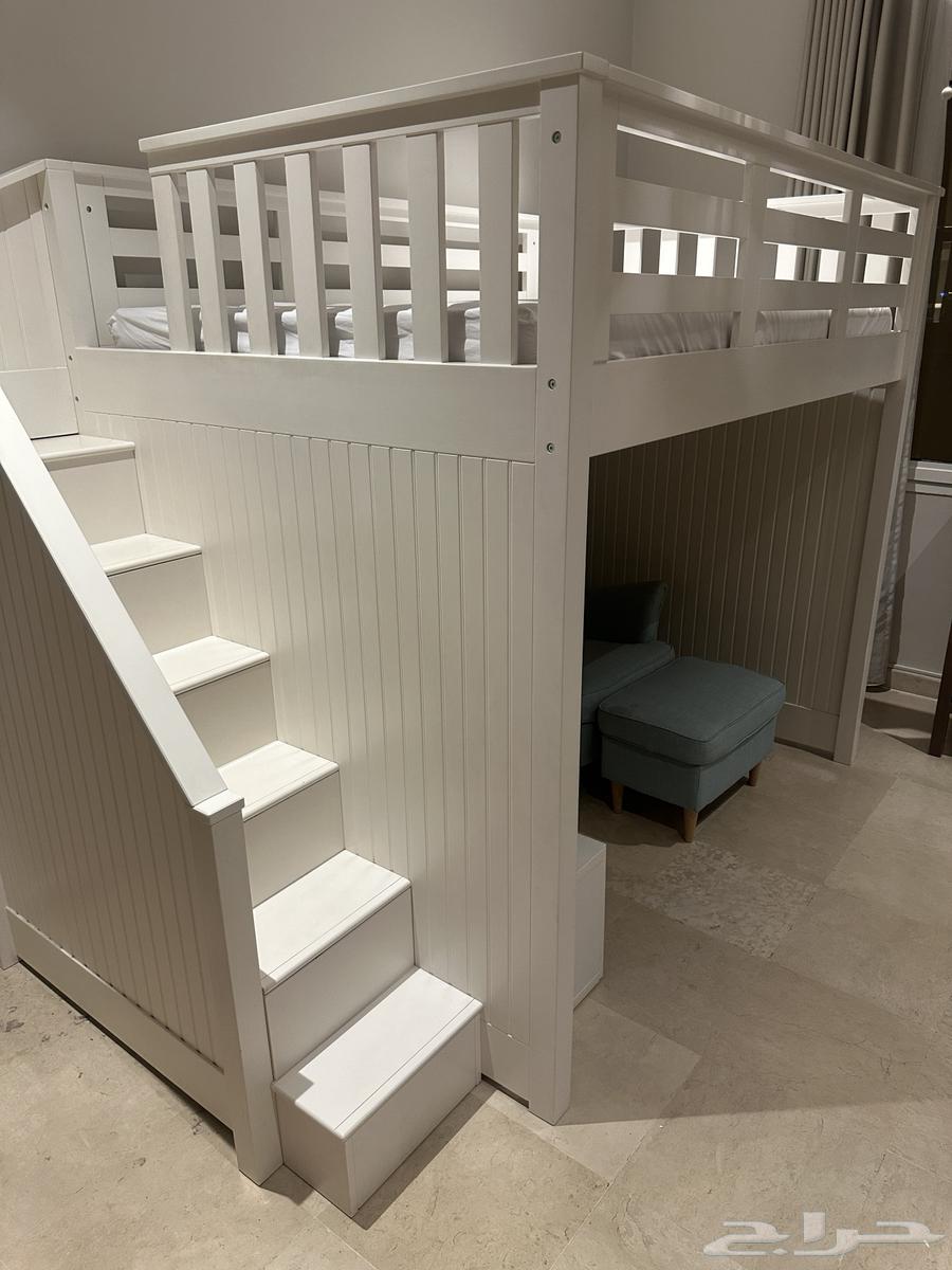 سرير من بوتري بارن64606572908034110