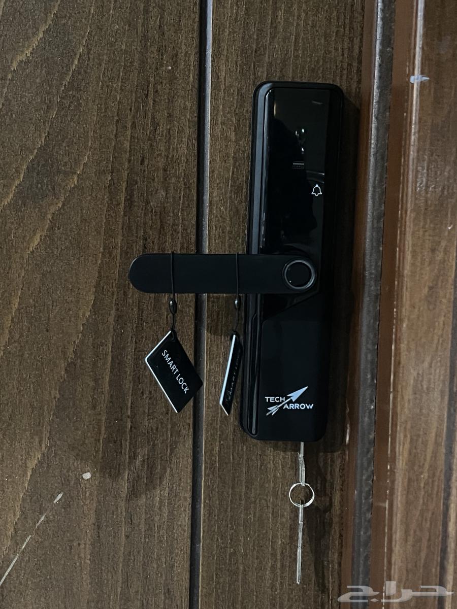 Installation and maintenance of smart and ordinary locks64159963135363110