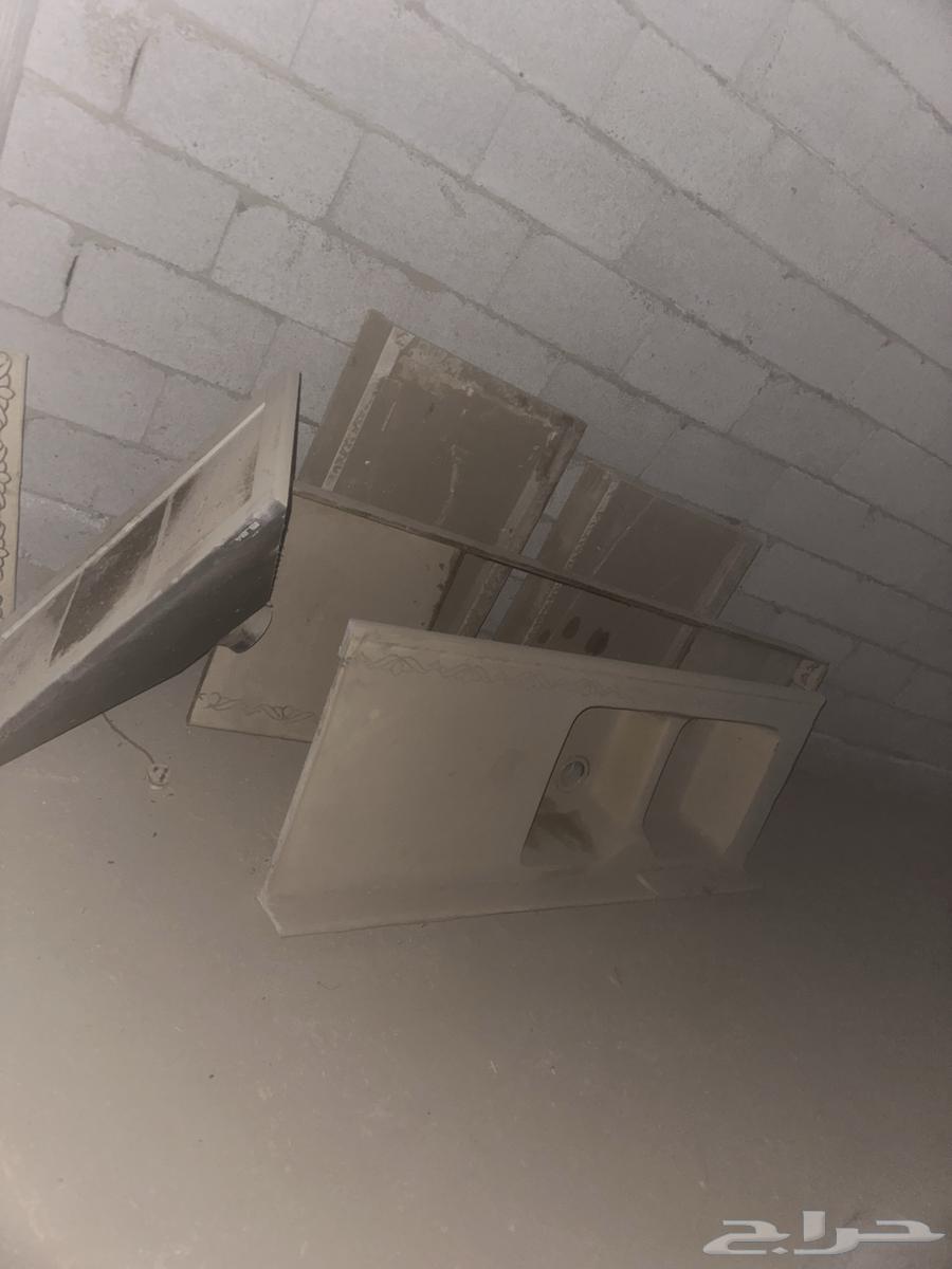 I have a sofa, oven, mattresses, wardrobes, containers for sale and a patient car64614856653443110