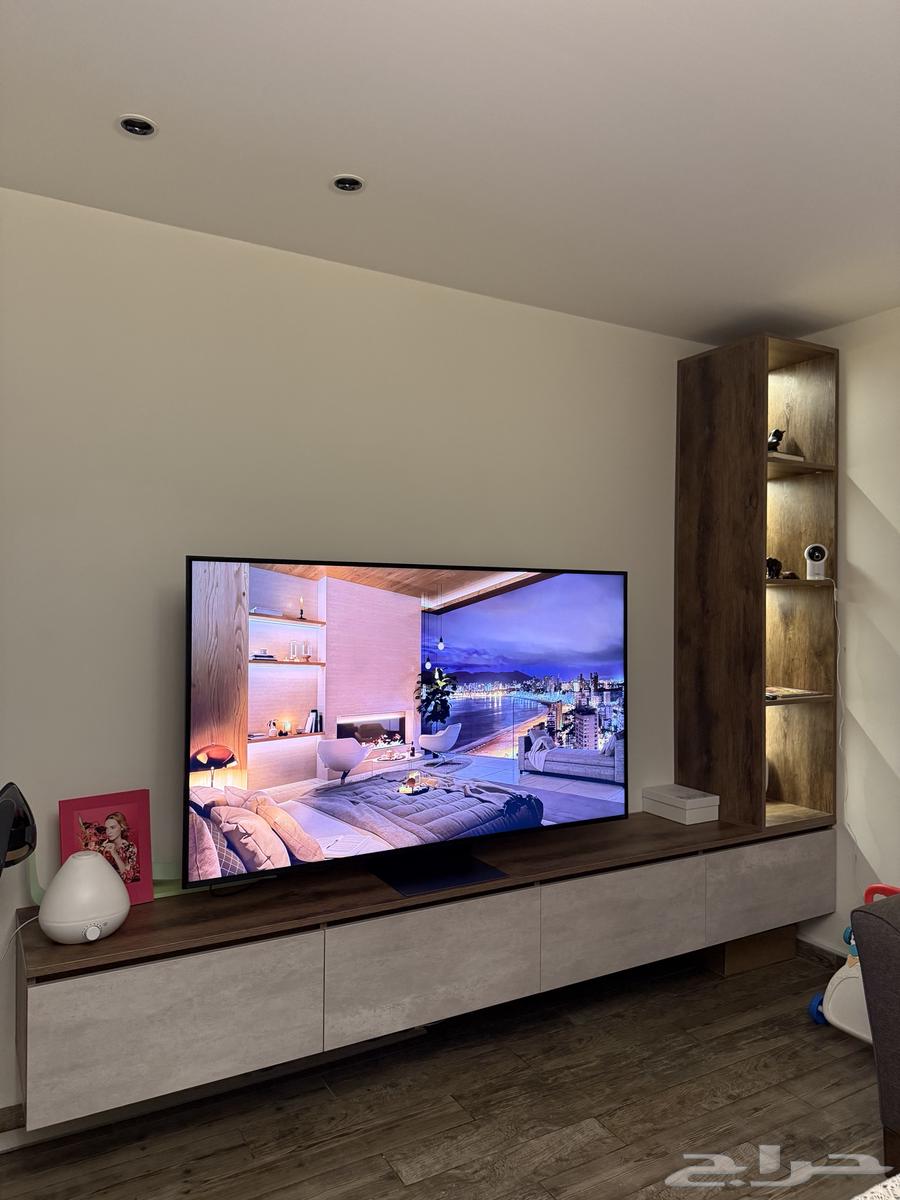 وحدة تلفزيون   طاولة تلفزيون مع اضاءة LED مدمجه64615213677699110