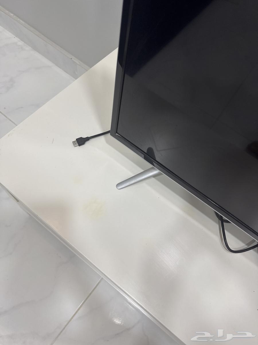 طاولة تلفزيون من ايكيا64613741033730111