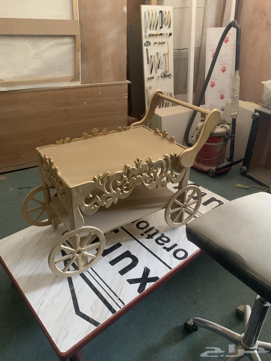 طاوله تقديم بعجلات ع شكل عربه64608758509569110