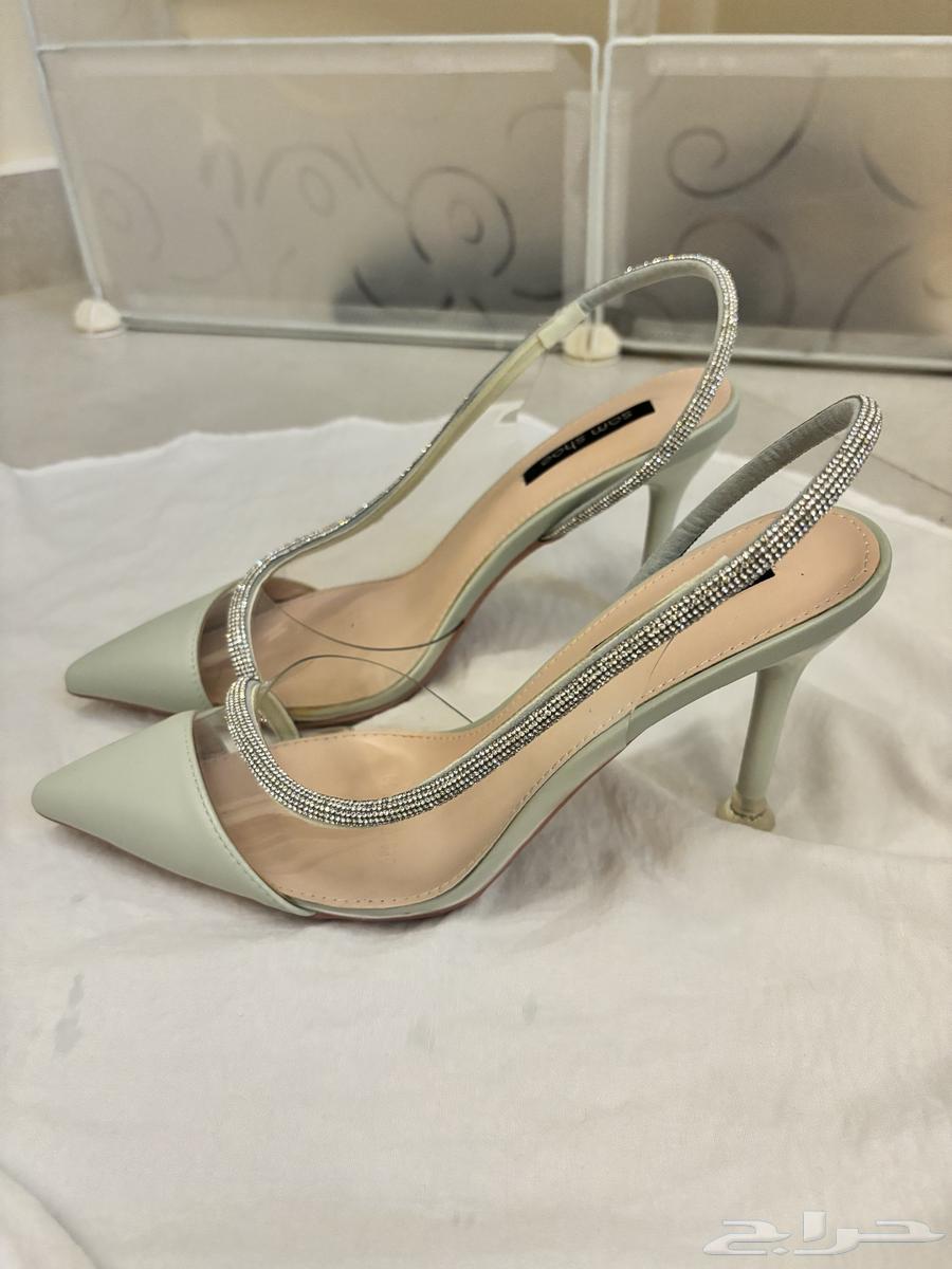 كعب64610979684098111