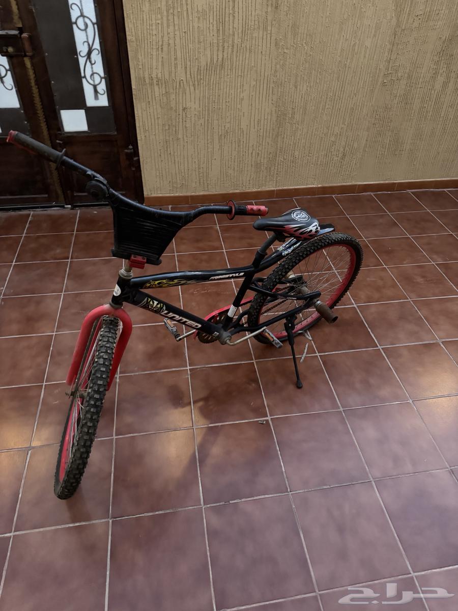 Cycl64540195708930112