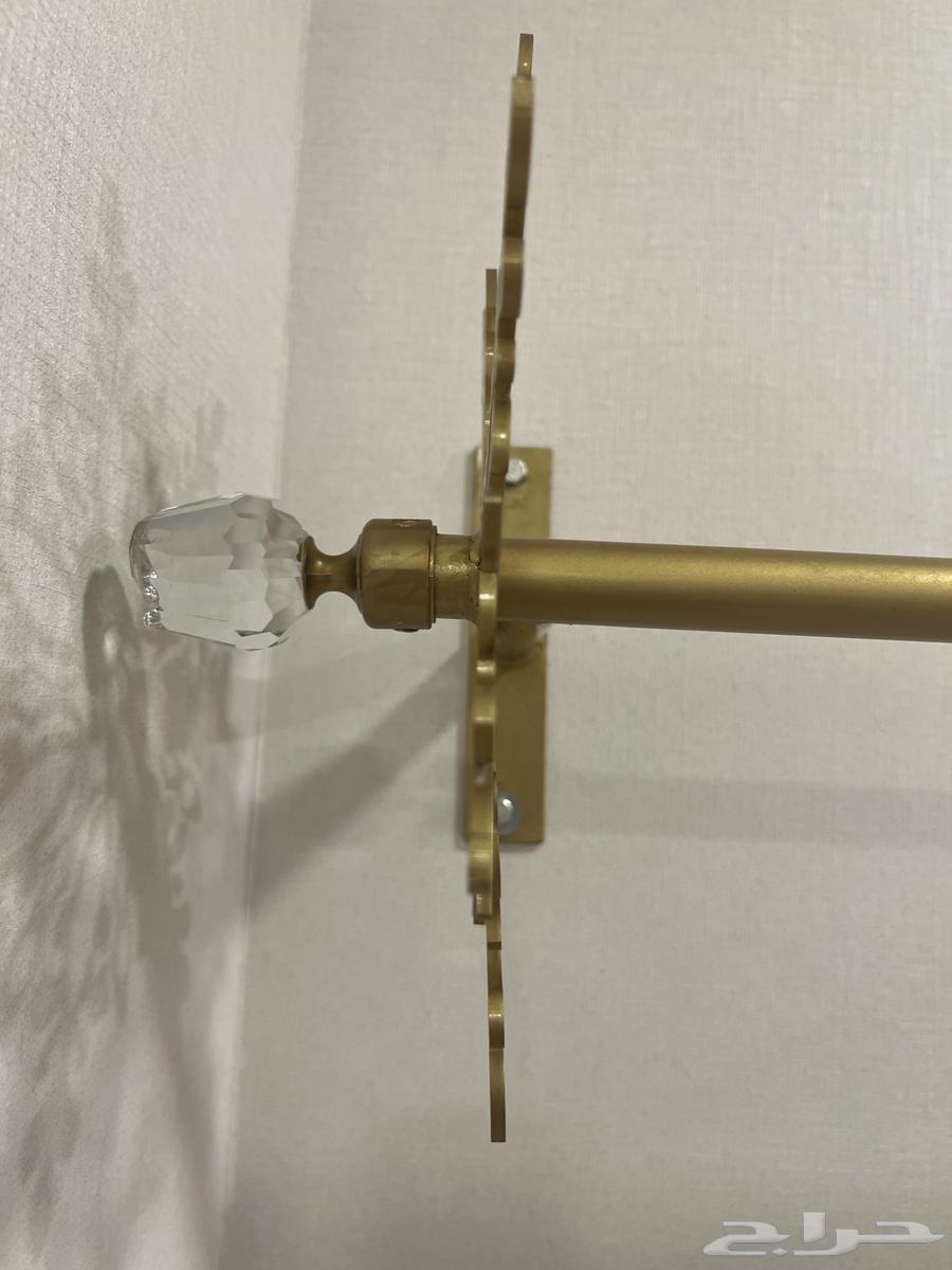 علاقة ملابس ديكور64615509750659113