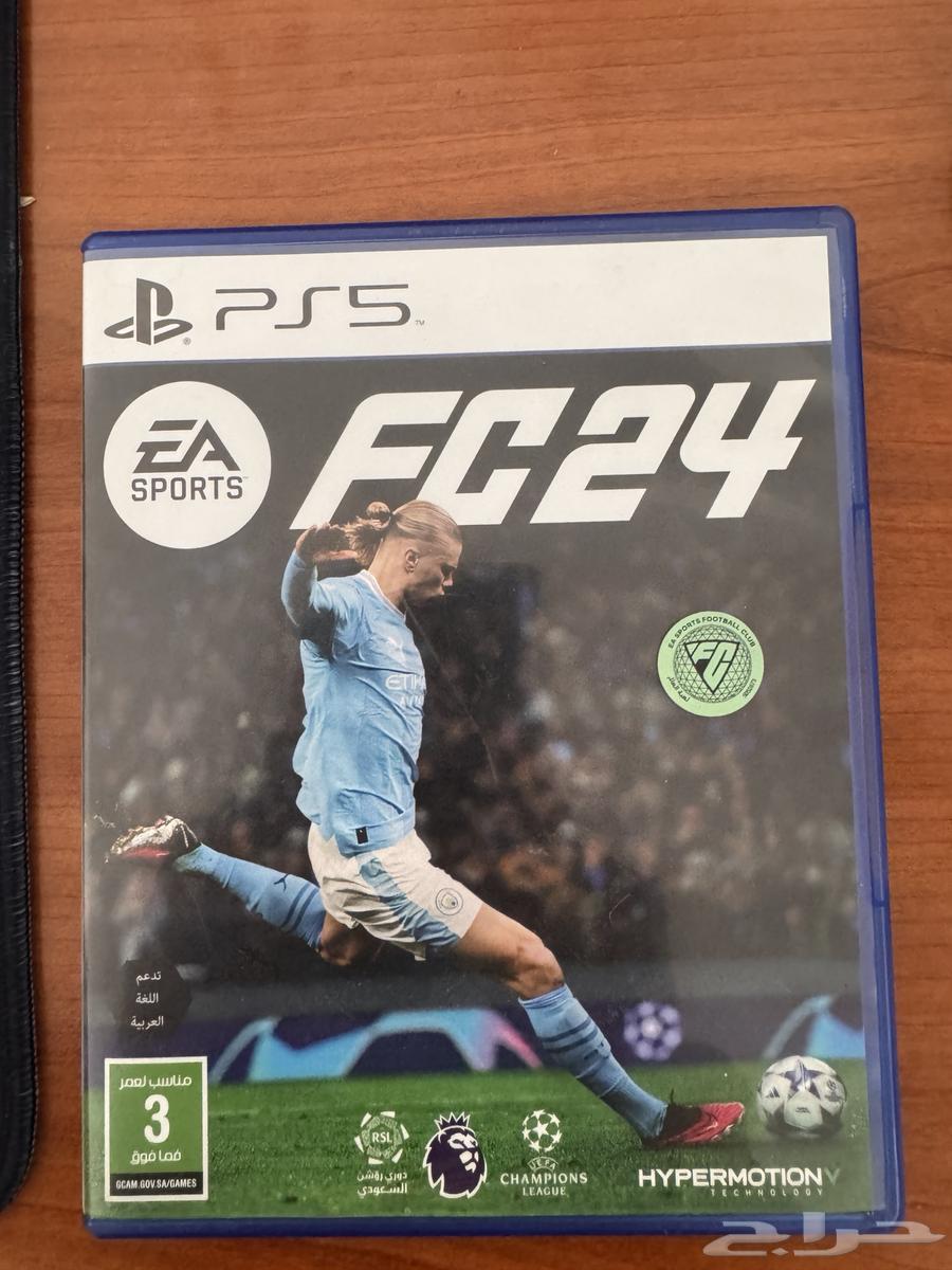 fc24 نظيفه جدا بدون خدوش والغلاف نظيف64609957988225113