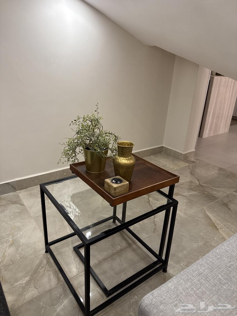 كنب من هوم بوكس استخدام نظيف (2كنب ثلاثي 2كنب ثنائي طاولات64612748506114112