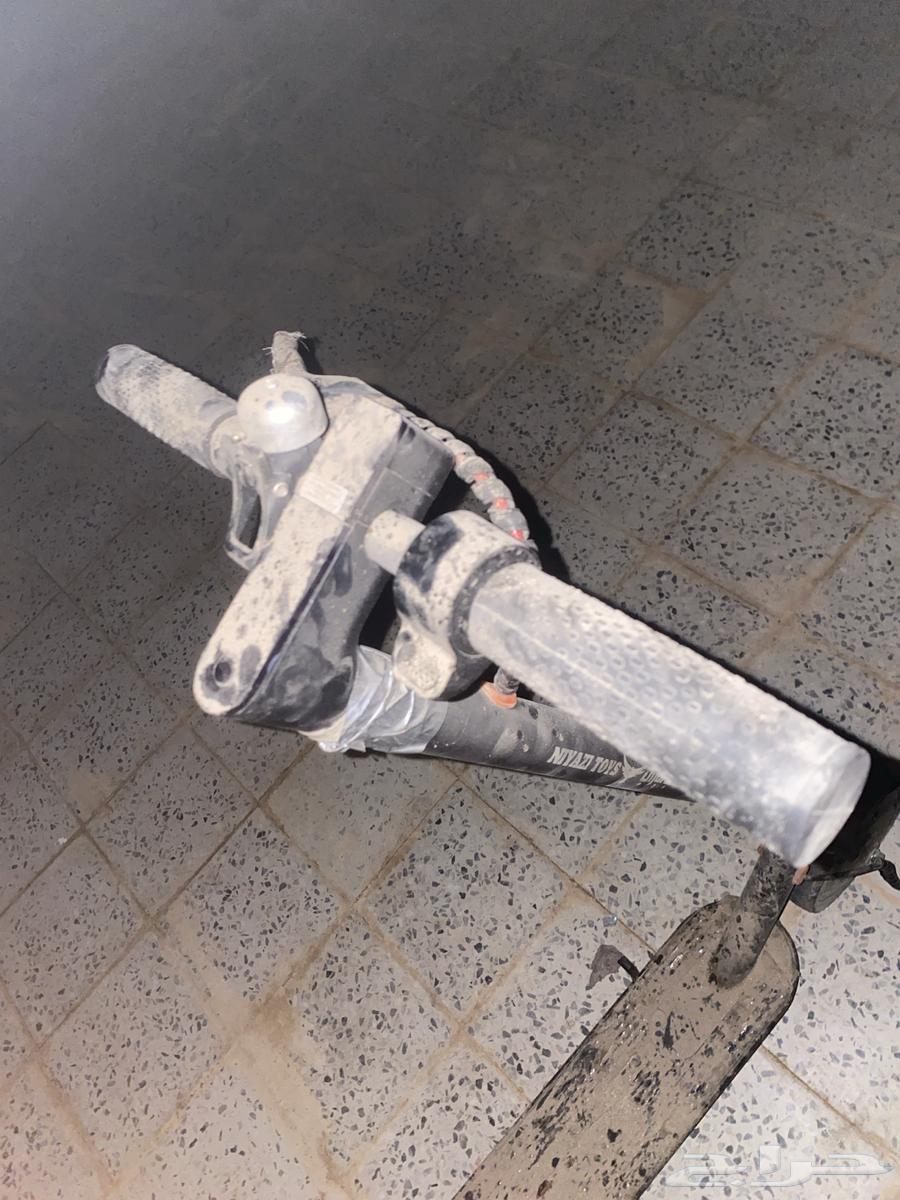 Scooter Khapai64606897752067110