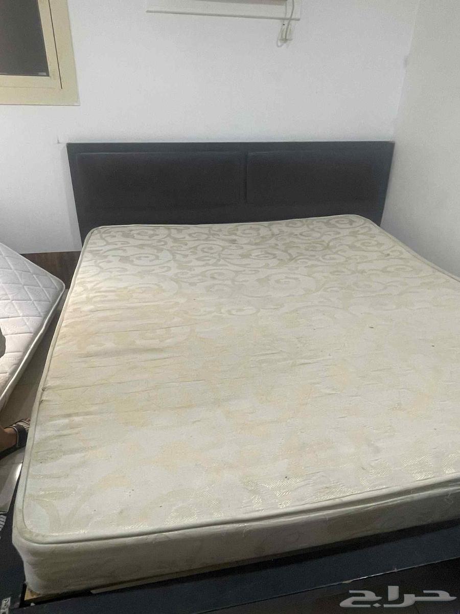 سرير للبيع64606648327427110