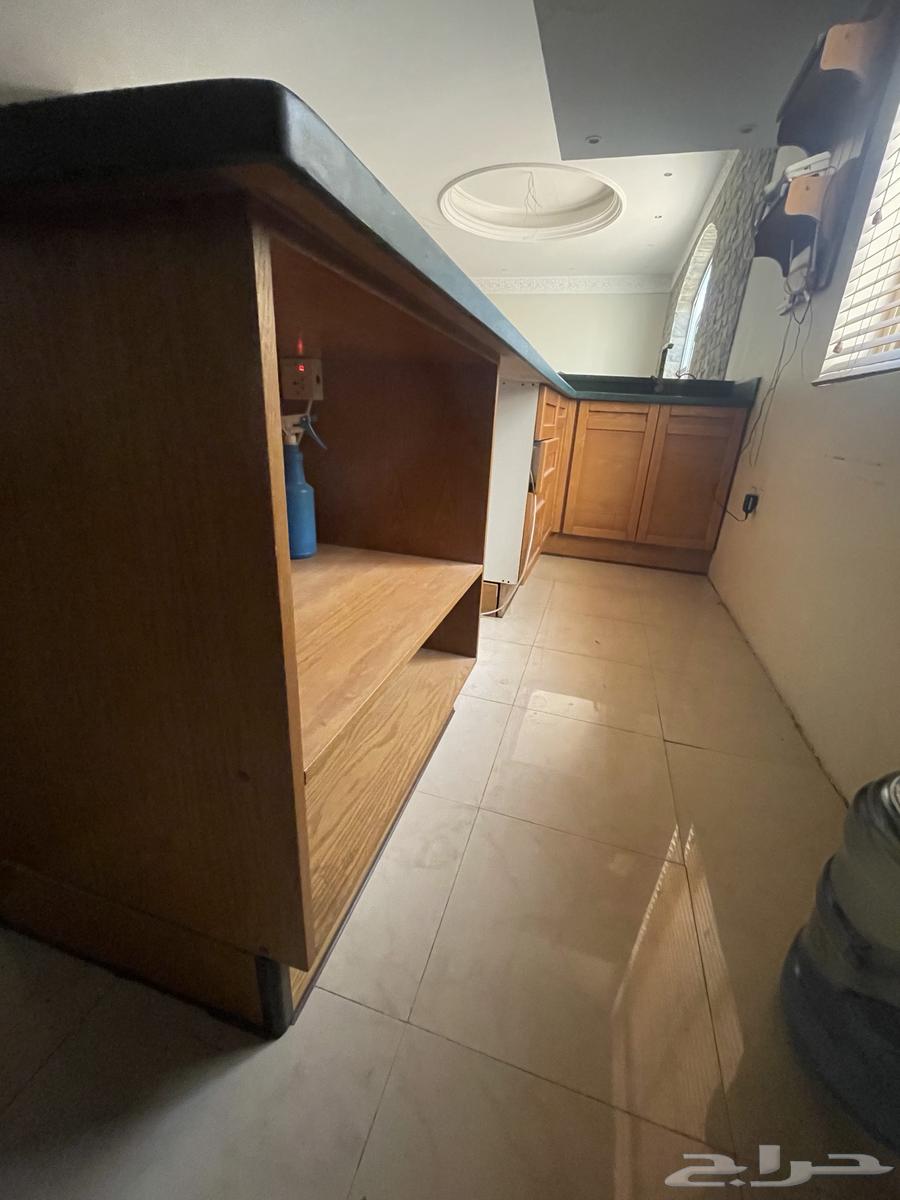 كاونتر مطبخ مع مغسلة (السعر عالسوم)64606433238786112