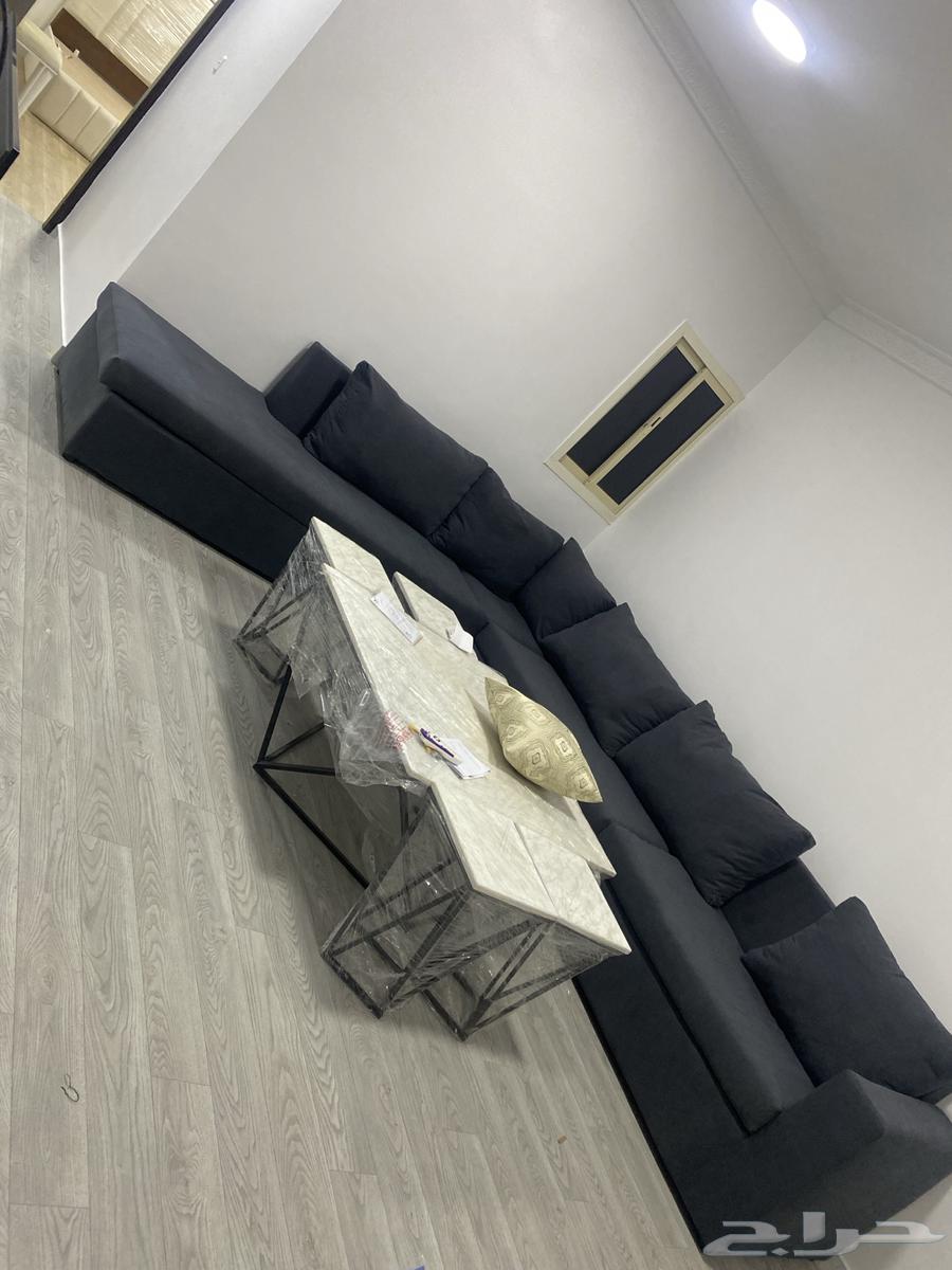 كنب وطاولات للبيع64612847213570112