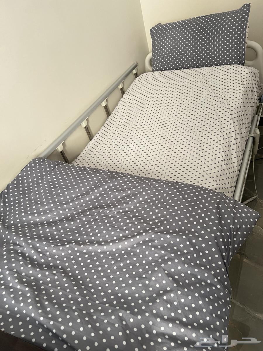 سرير طبي كهرباىي64609933246081112