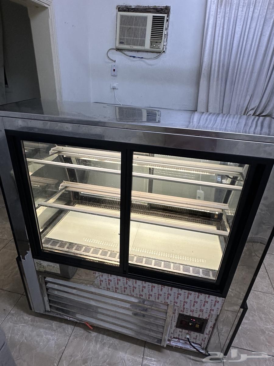 Juice and pastry display refrigerator64615757014531111