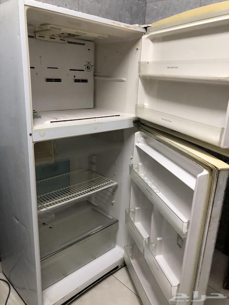 ثلاجتين للبيع كبيرة ووسط64624021867394111