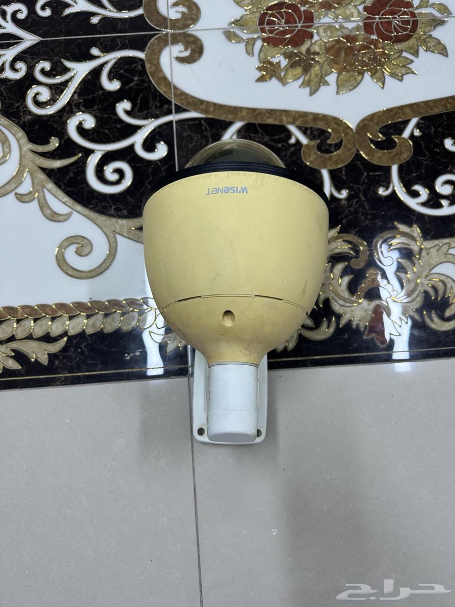 Used Cameras and Korean Wisenet (Hanwha) Four 4-Megapixel IP Cameras.64611217261187110