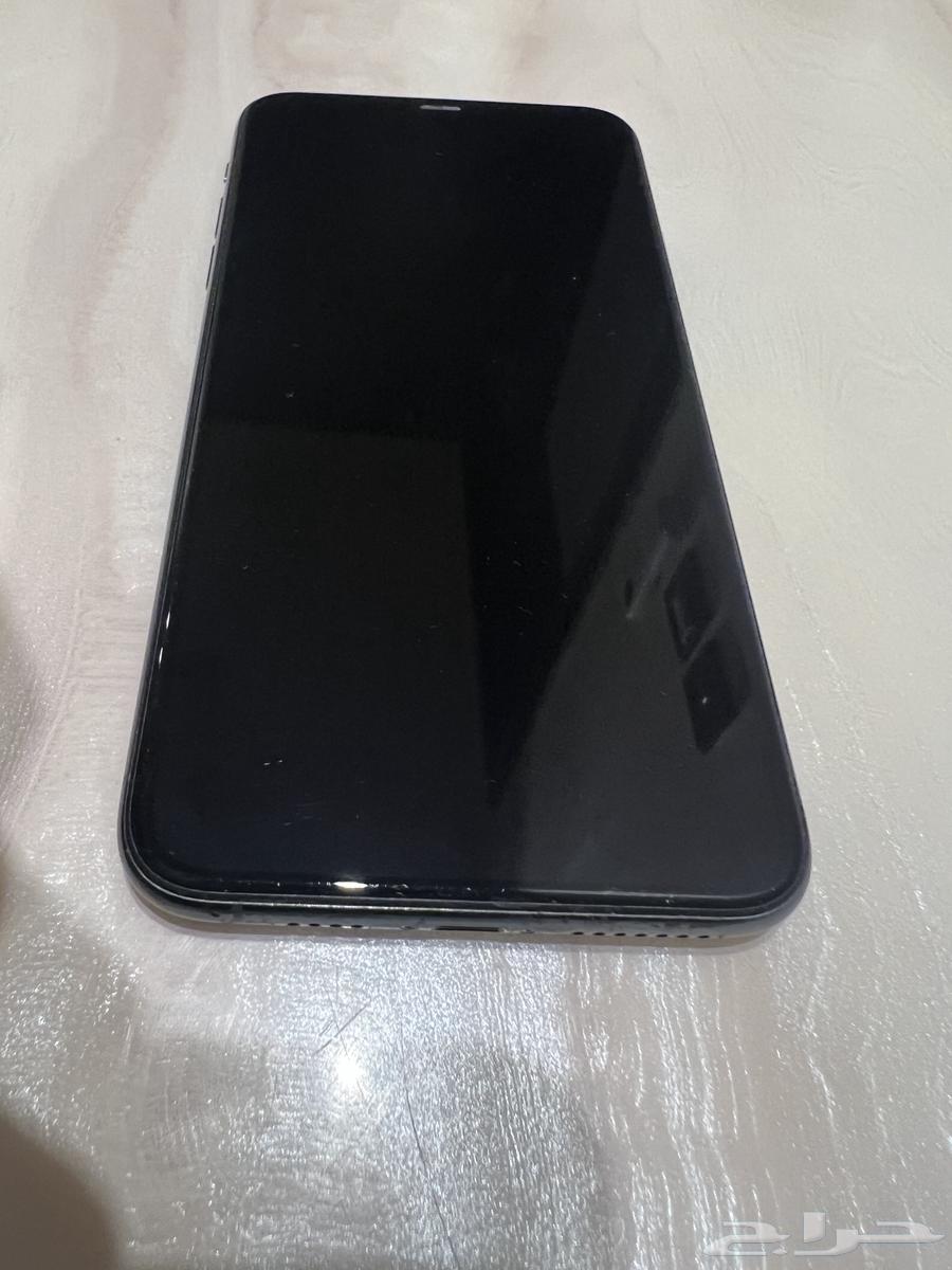 ايفون 11 برو ماكس نظيف64609834371201112