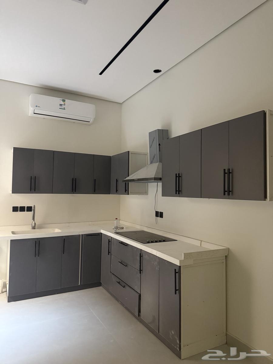 مطبخ شبه جديد استعمال اقل من سنه64615497537411112