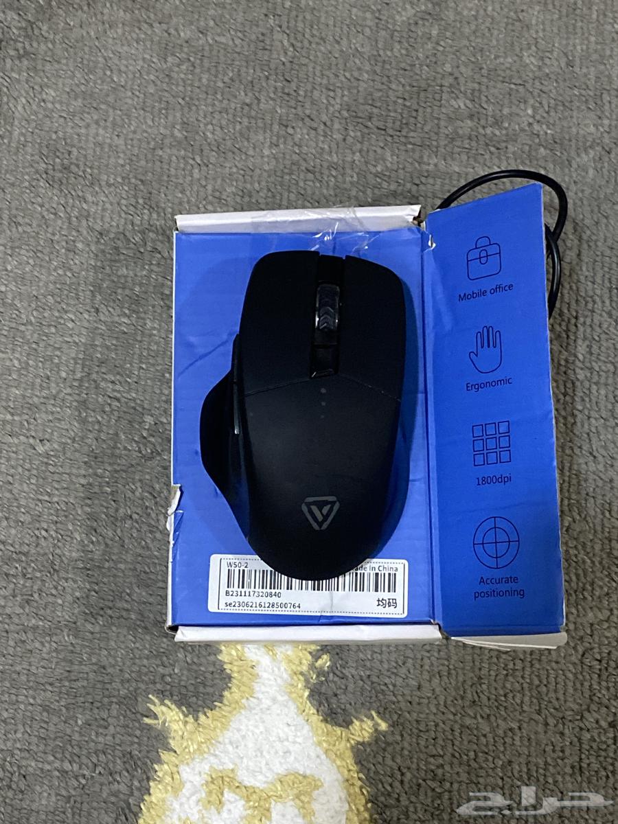 كيبورد وماوسين وماوس باد وكاميرا للبيع64610095250562112