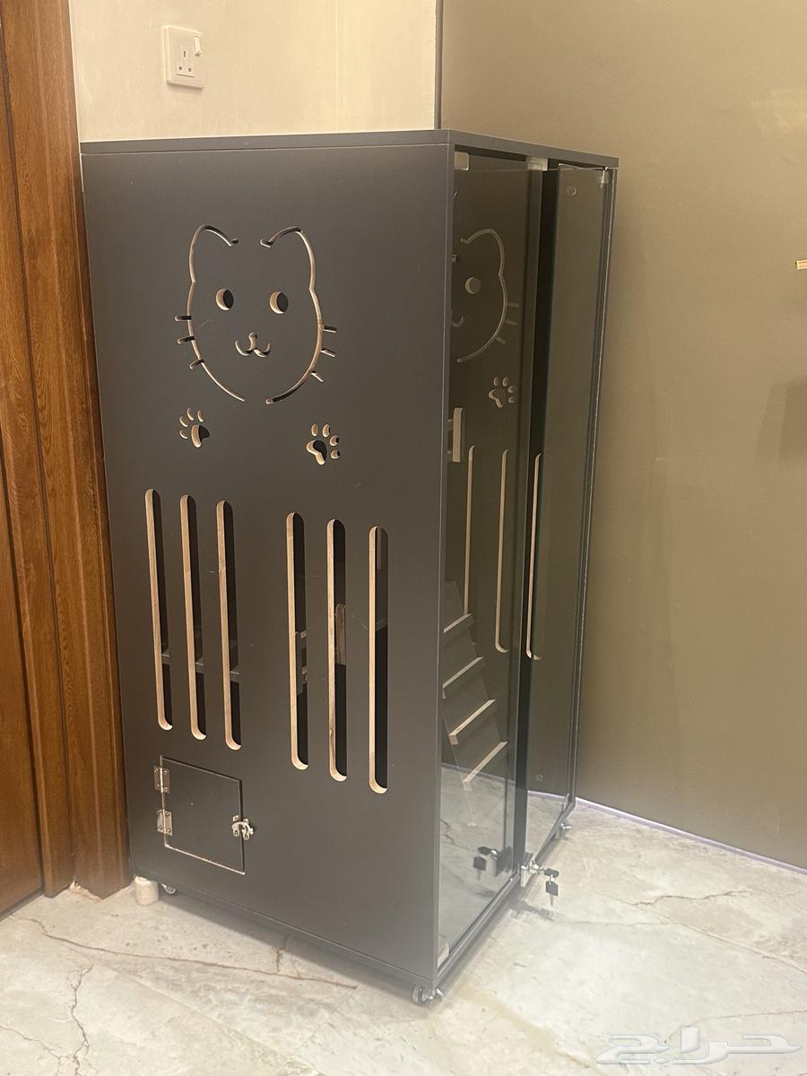 New cat villa, never used64610207052162111