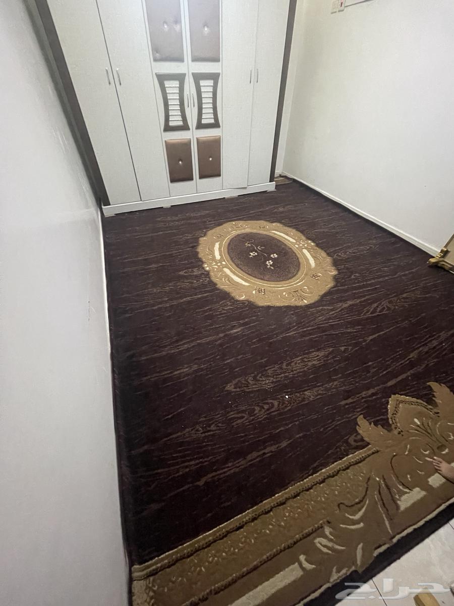 سجاد مقاس 3 في 4 للبيع مستعجل64614347545601110