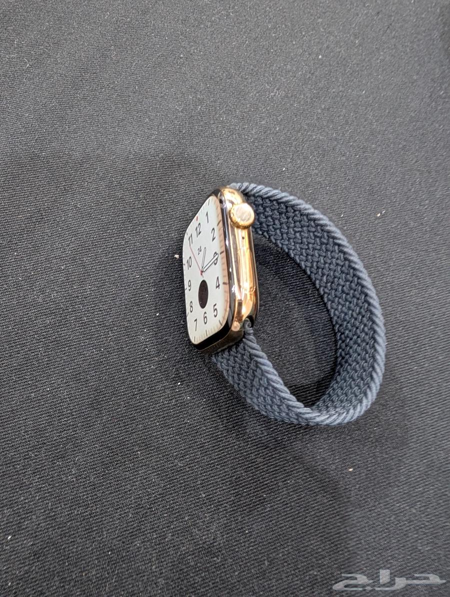 ساعة ابل تيتانيوم. ذهبي64612127495425112