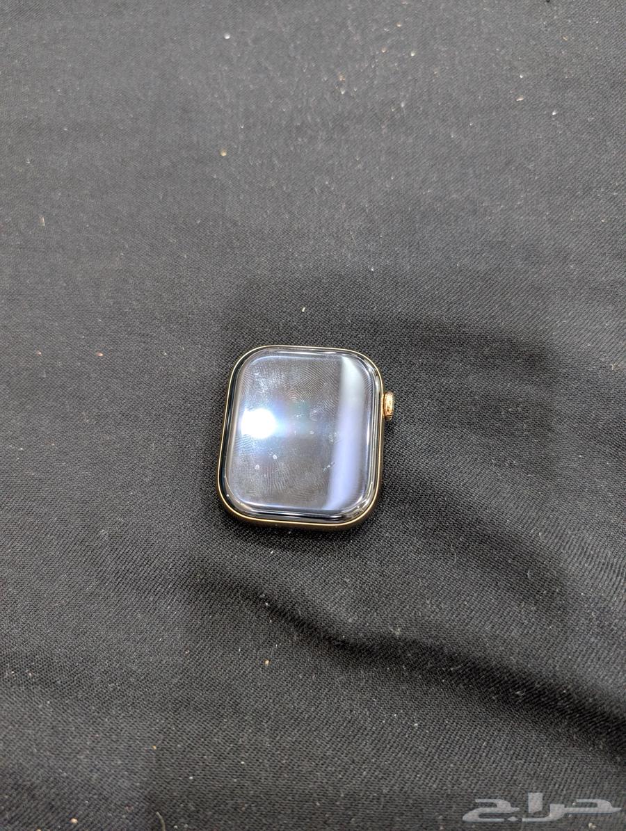 ساعة ابل تيتانيوم. ذهبي64612127495425113