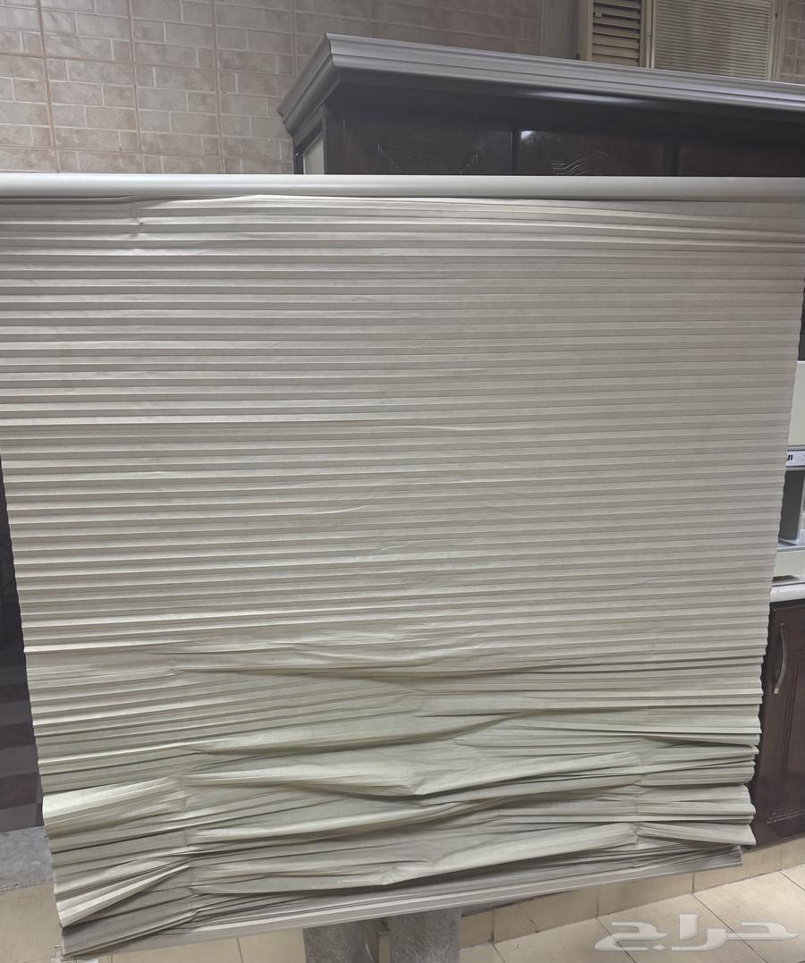 فرشتين و فستان و ستاره و ساعه و لوحه64607855138050113