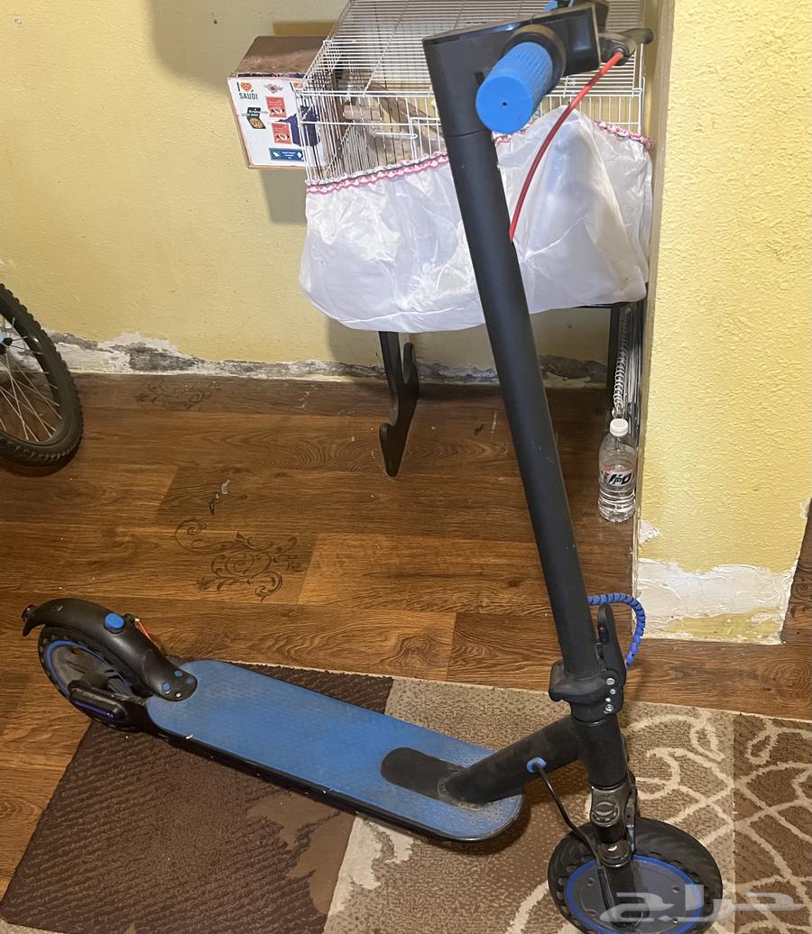 Scooter for sale, used less than 10 times, I swear64610679086978111