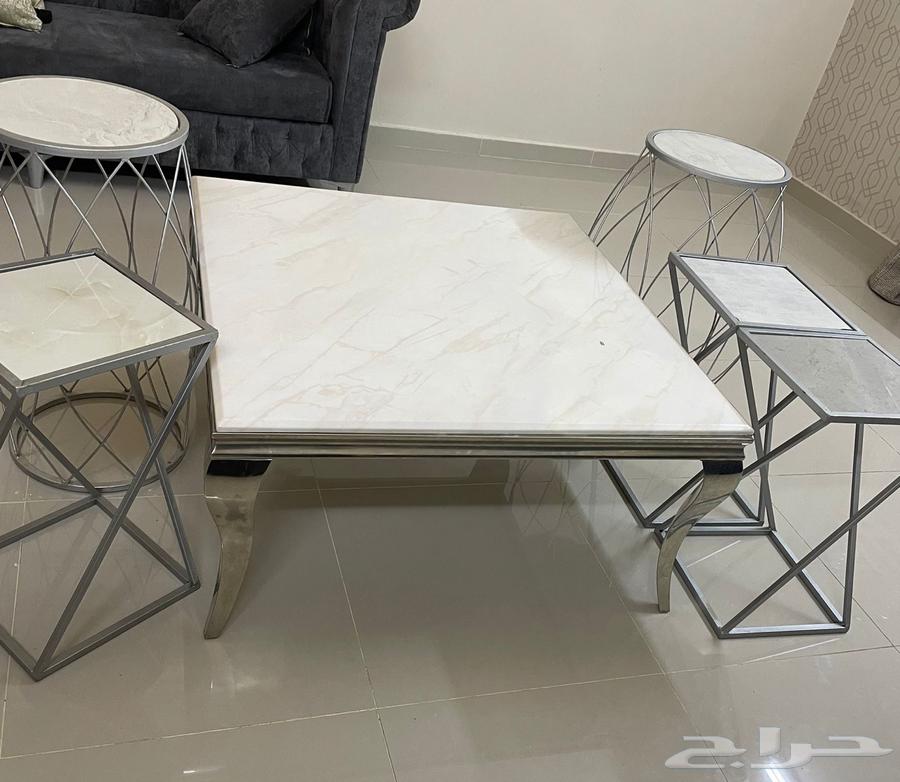 Marble Table and Accessories64611492649858111