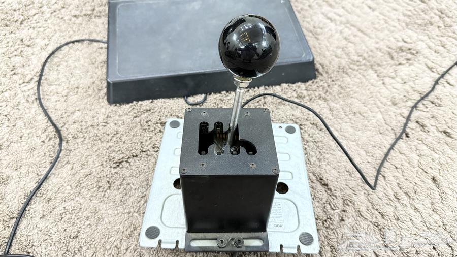 طقم Thrustmaster T300 للبيع   نظيف جدا64606548267267114