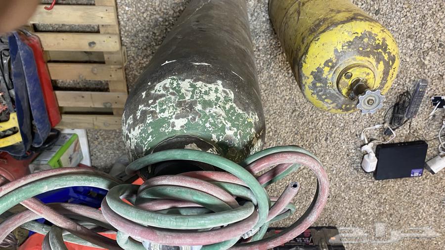 Oxygen Cylinders and Fire Extinguishers64612461861635111