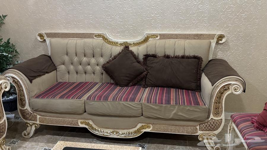 كنب نظيف للبيع المستعجل64613581811075111