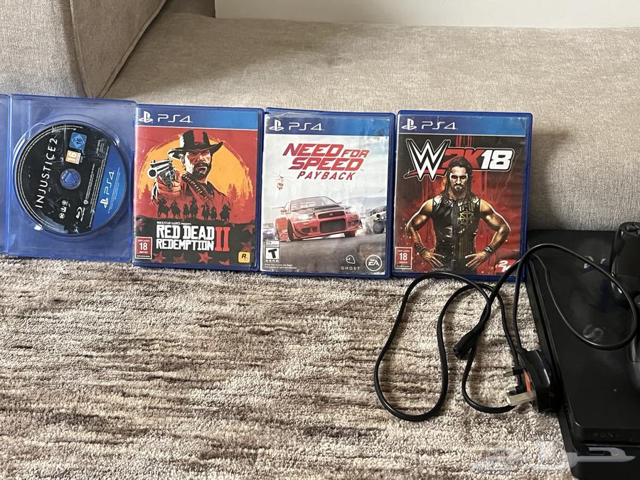 بلاستيشن 4 للبيع جهاز مانفك السعر 65064615831450241111