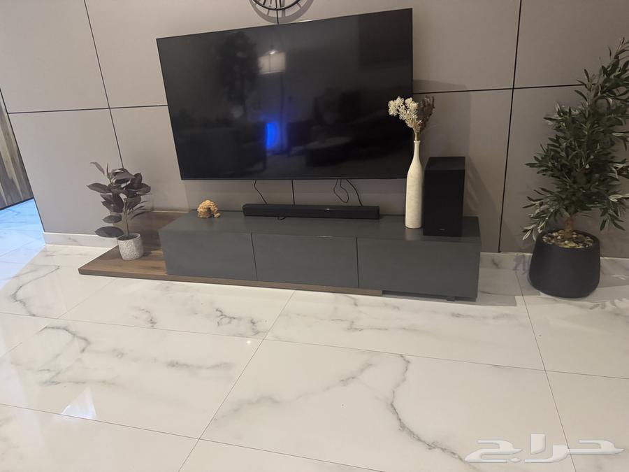 طاولة تلفزيون بحي طويق جديده64616304809475110