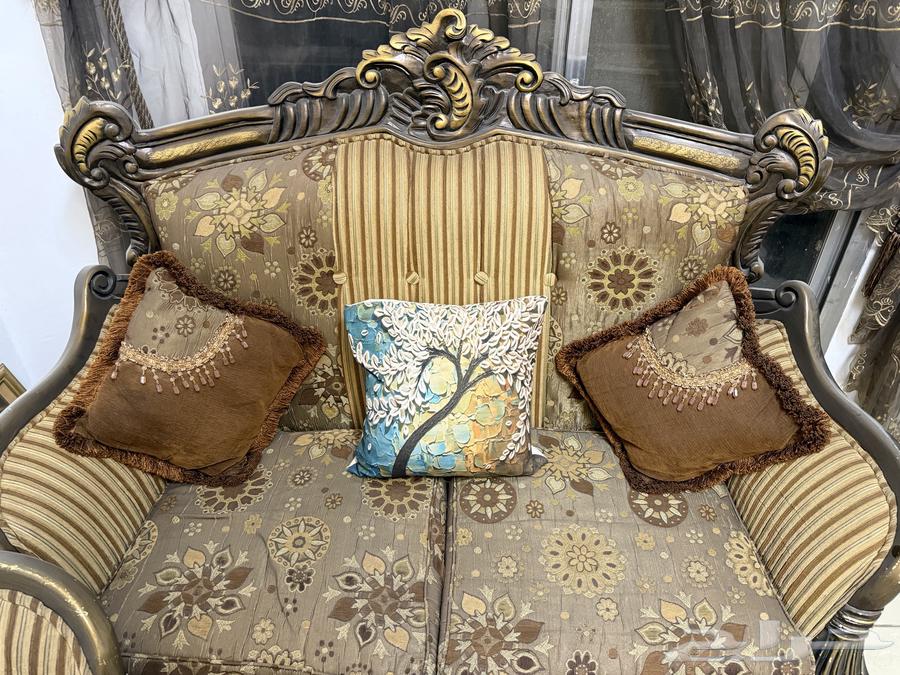 كنب خشب ثقيل اصلي للبيع64610070652801112