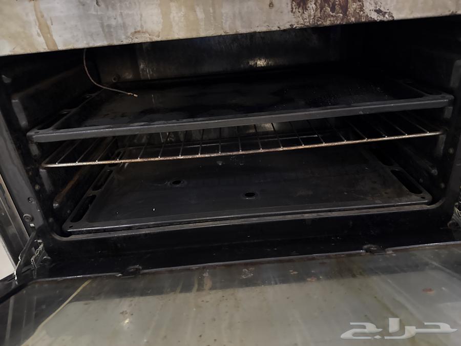 فورن شغال على الشرط الحد (500 ) .64610567548546112