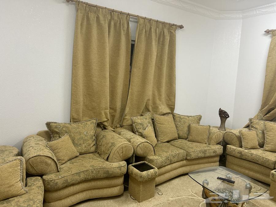 مجلس للبيع بملحقاته64608315921026111