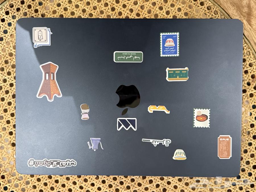 ماك بوك اير 15 بوصه64609349011715110