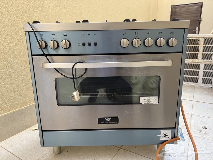 فرن غاز 5 ايطالي عيون مع مروحة داخلية نظيف جدا64608960978306110