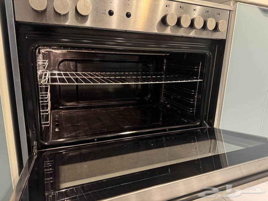 Oven + Range Hood – Used, Clean64611116920450113