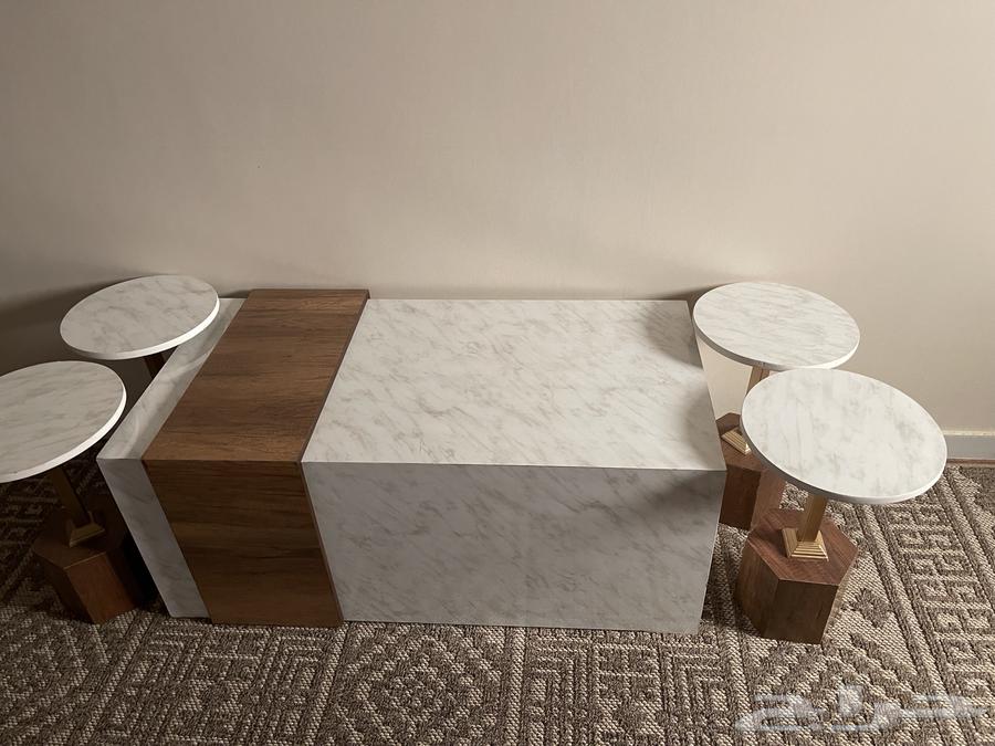 طاوله وفرش للبيع وطاوله ارضيه64610219536899112