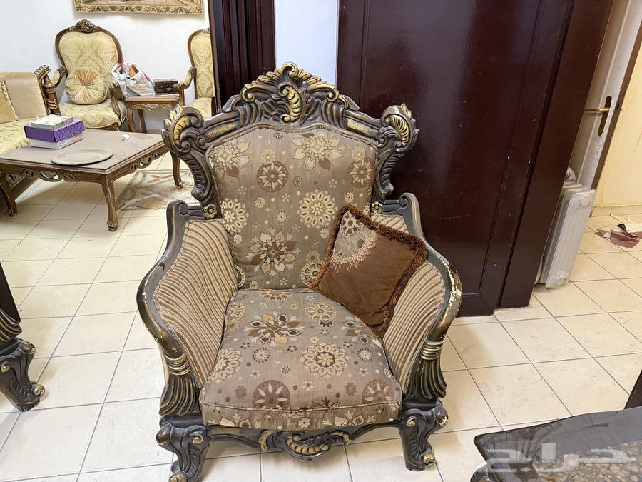 كنب خشب ثقيل اصلي للبيع64610070652801113