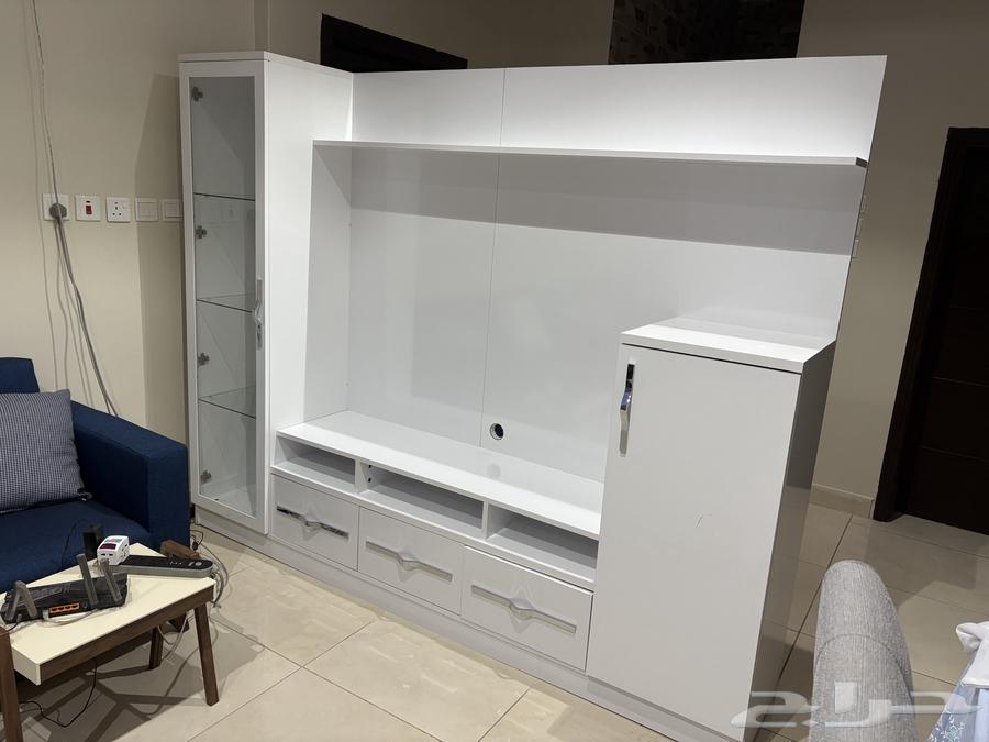 دولاب وطاولة تلفزيون64476322772227110