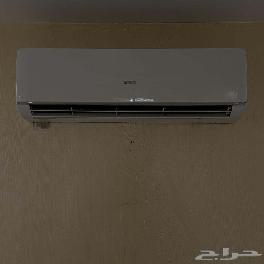 مكيف اسبلت يورك نظيف64615287986561110